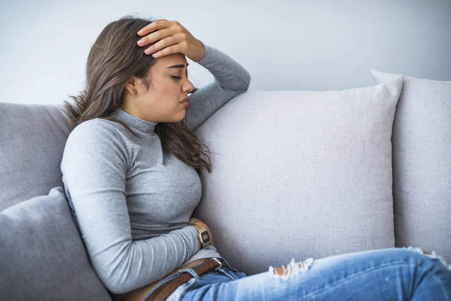 Is It Normal To Feel Bloated After You Eat? No, Here’s Why