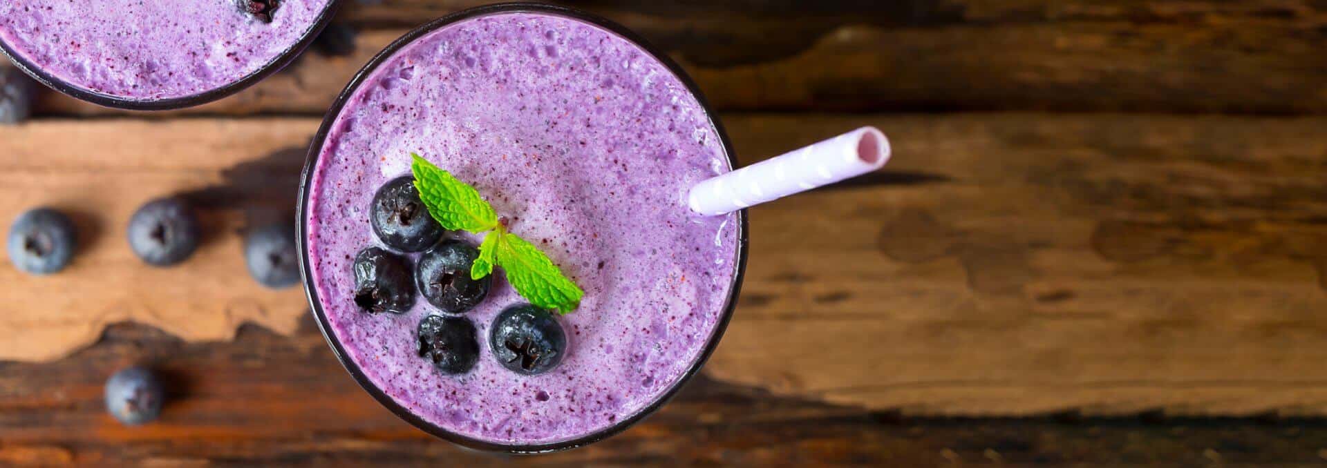 Recipe: Creamy Superfood Berry Smoothie