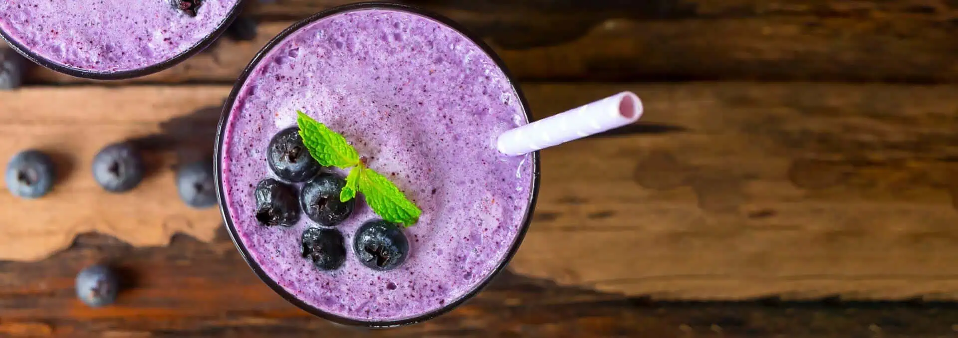 Recipe: Creamy Superfood Berry Smoothie